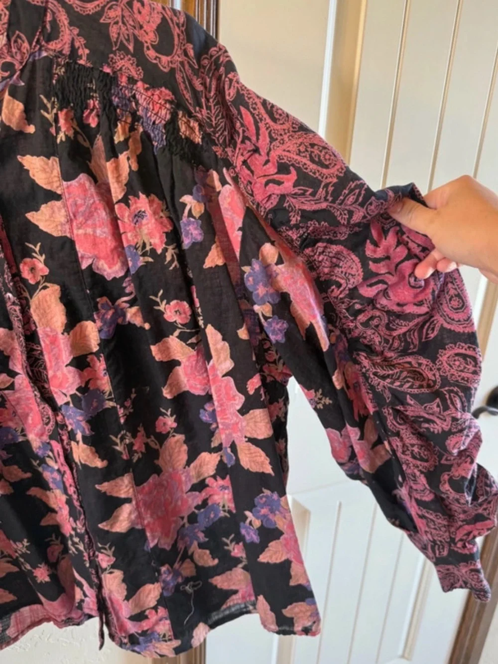 Free People Floral Button-Up Blouse (900987) 🌼